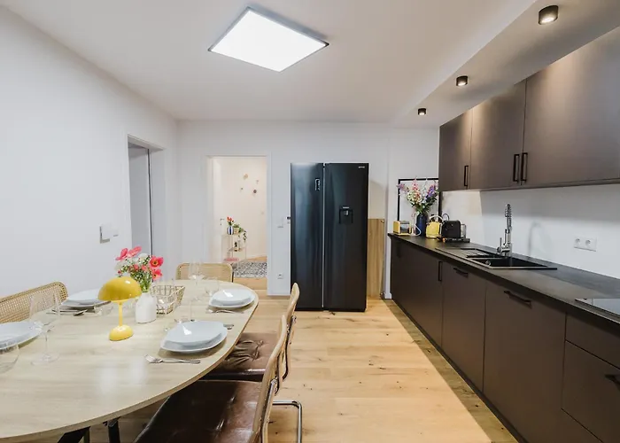 Happy Vibes Lejlighed